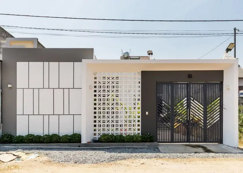 Pagar Besi Hollow Unik dengan Pola Geometris atau Abstrak